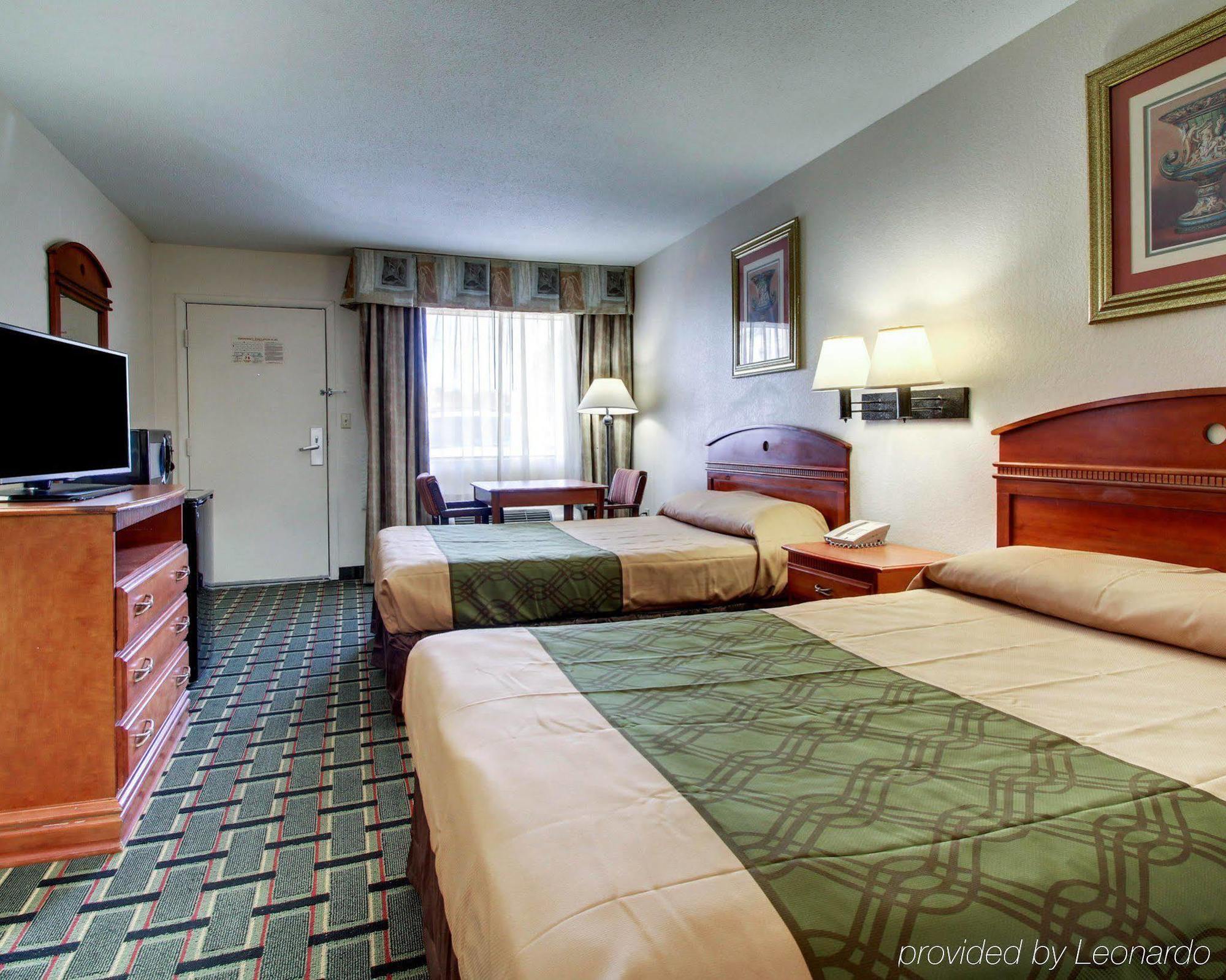 Econo Lodge Меридиан Экстерьер фото